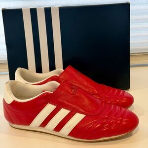 Adidas Taekwondo Red and White Slip-On Sneakers Men’s size 11